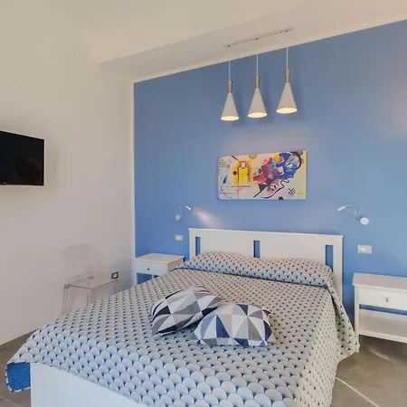 招待所 Crimar Mar 3*